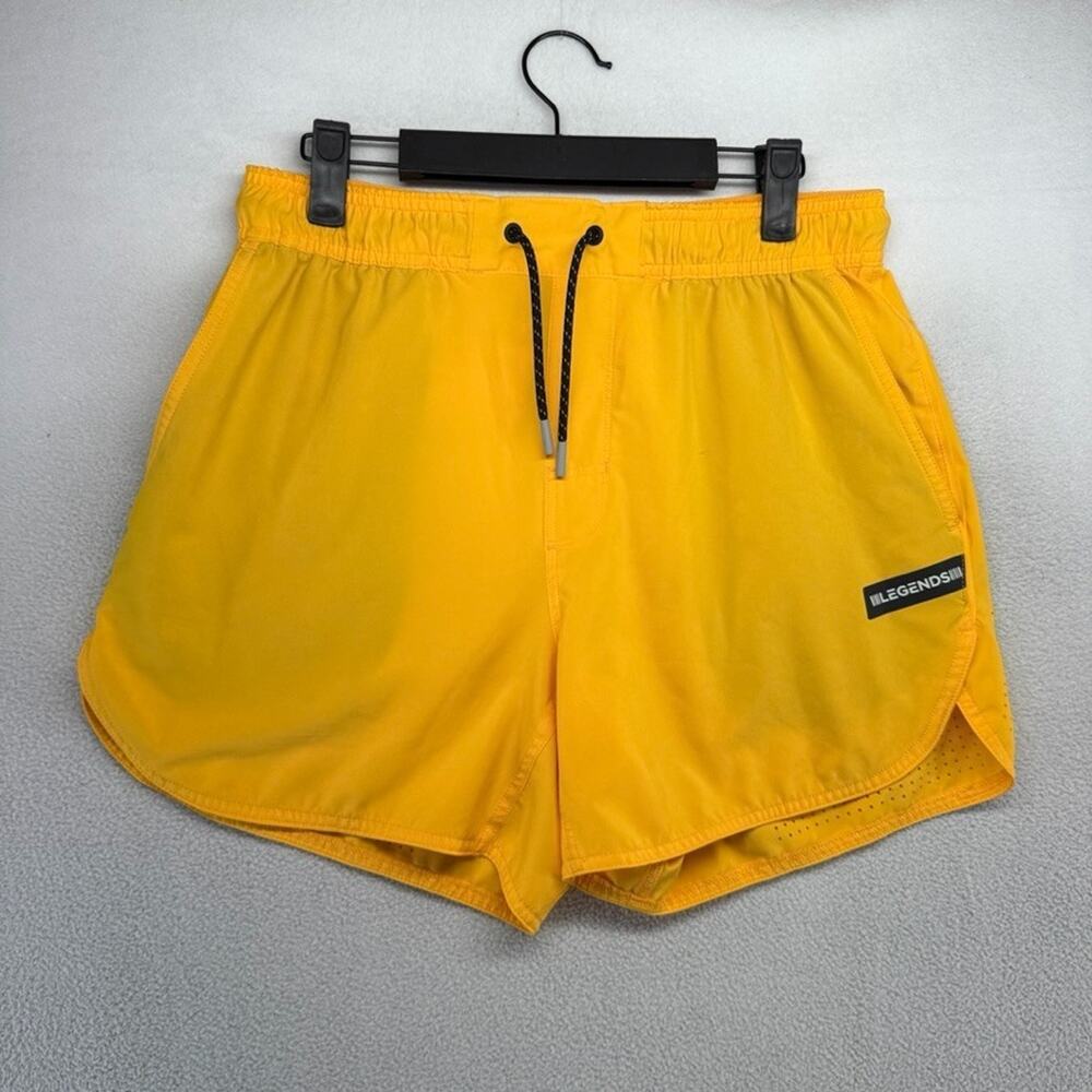 Legends Shorts Men's medium yellow Lightweight Linerless Luka Athletic Workout